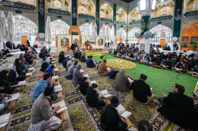 برگزاری محفل قرآنی در حرم مطهر علوی هم‌زمان با هفتۀ «مولود کعبه» 9