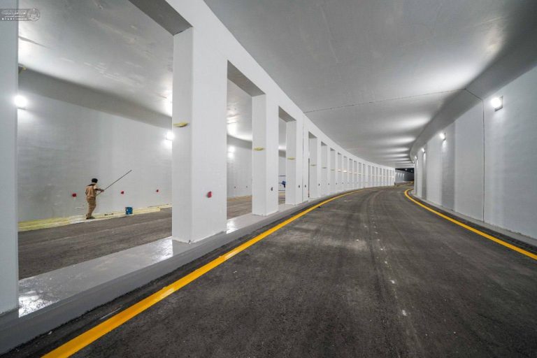 مراحل پایانی پروژۀ تقاطع غیرهم‌سطح شیخ طوسی با نظارت آستان مقدس علوی 4