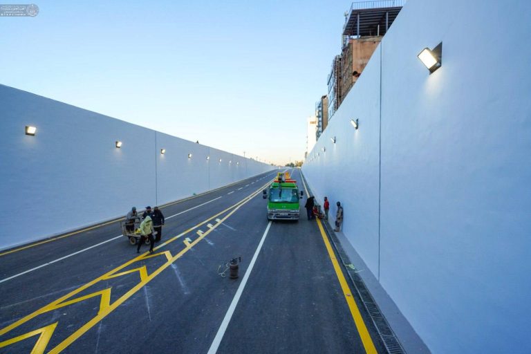 مراحل پایانی پروژۀ تقاطع غیرهم‌سطح شیخ طوسی با نظارت آستان مقدس علوی 8