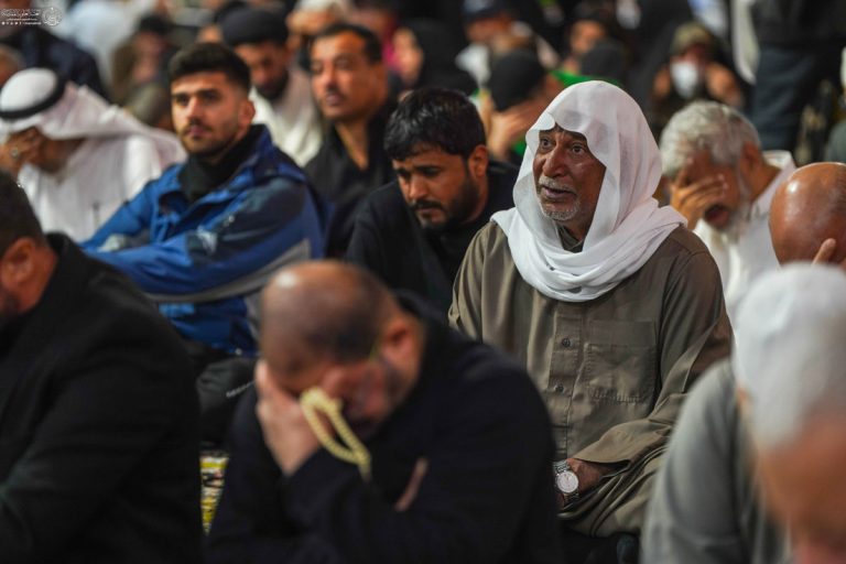 اقامهٔ عزای حضرت ام‌البنین (سلام‌الله‌علیها) در حرم مطهر علوی 3