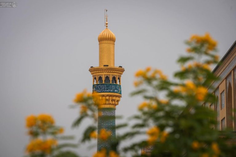 نمای گنبد منور علوی از شبستان حضرت زهرا (سلام‌الله‌علیها) 4