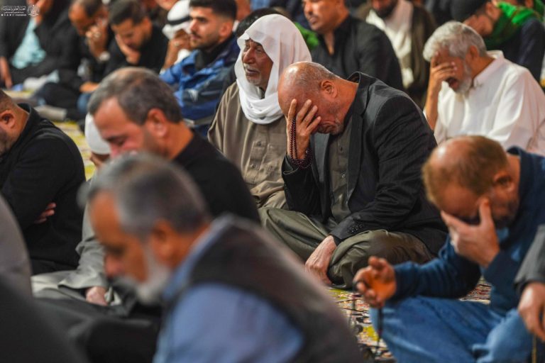 اقامهٔ عزای حضرت ام‌البنین (سلام‌الله‌علیها) در حرم مطهر علوی 6