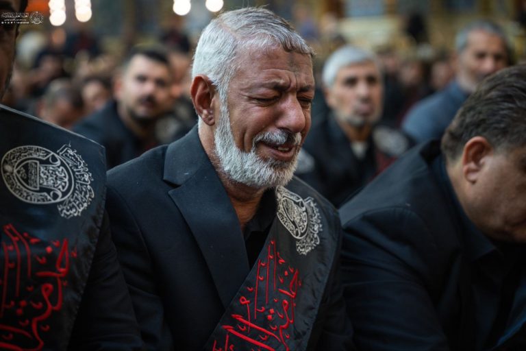 عزاداری خدام علوی در سالروز وفات ام‌البنین (سلام‌الله‌علیها) در آستان عباسی۸