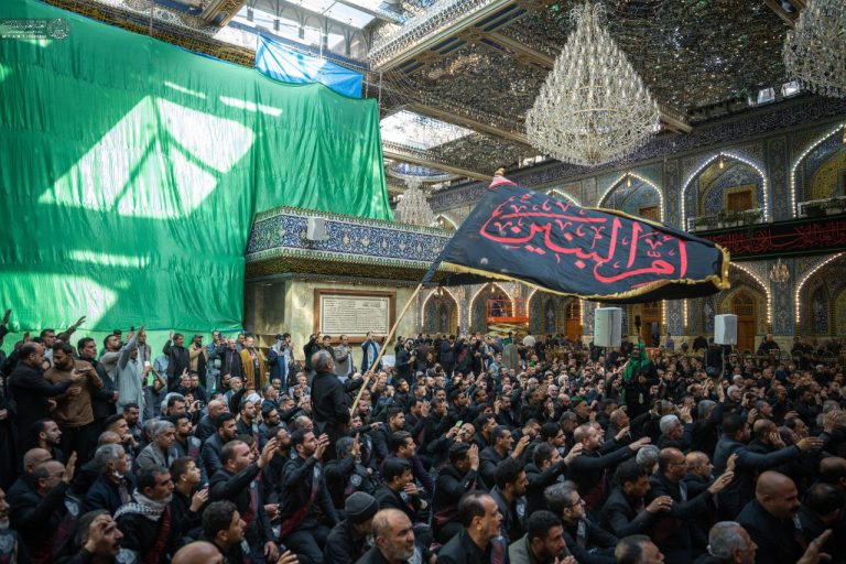 عزاداری خدام علوی در سالروز وفات ام‌البنین (سلام‌الله‌علیها) در آستان عباسی۹