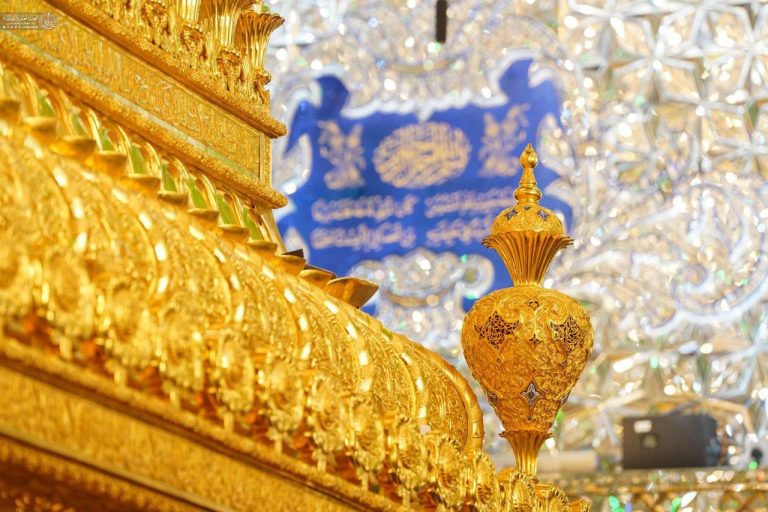 قاب‌هایی تماشایی از ظرافت‌های تاج زرین ضریح علوی