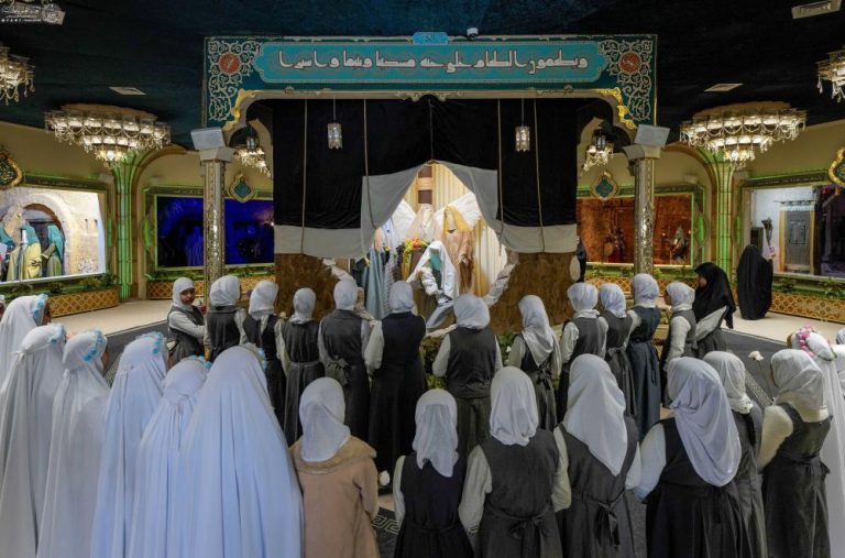 برپایی نمایشگاه آموزشی سیرۀ امیرالمؤمنین (علیهالسلام) 14