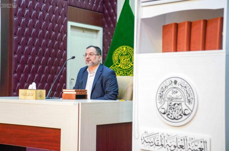 رونمایی از دانشنامۀ «فهرست نسخه‌های خطی کتابخانۀ عمومی کاشف‌الغطا» در آستان مقدس علوی