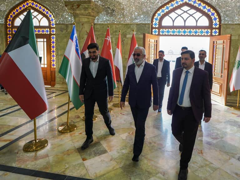 بازدید تولیت از نمایشگاه «هنر انتظار»