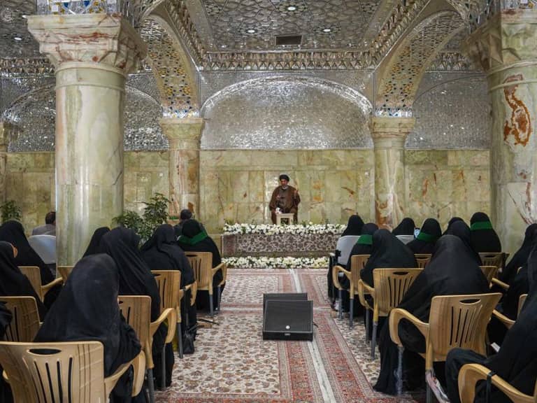 مراسم تجلیل حافظان