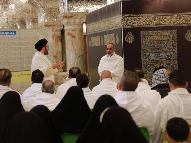آموزش زائران بیت‌الله‌الحرام