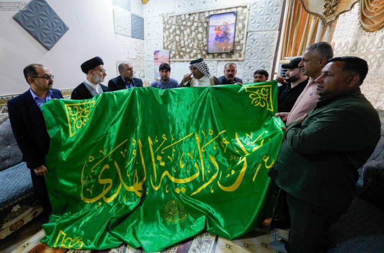 تجلیل از مجروحان و خانواده‌های شهدا در بصره توسط آستان مقدس علوی