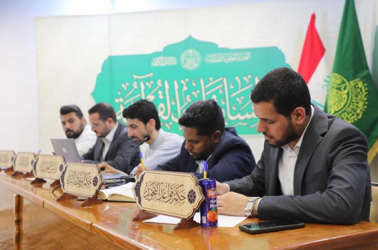 برگزاری مسابقۀ قرآنی ویژۀ دانشآموزان ممتاز توسط آستان مقدس علوی