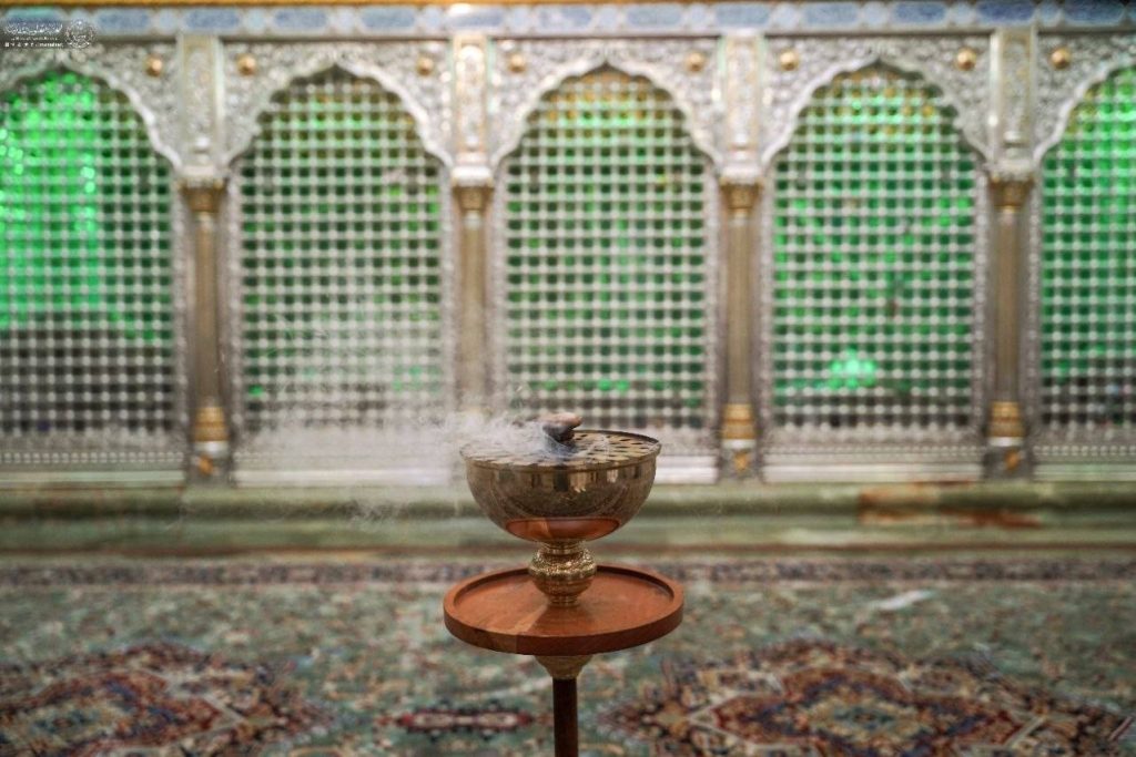 غبارروبی ضریح عید غدیر