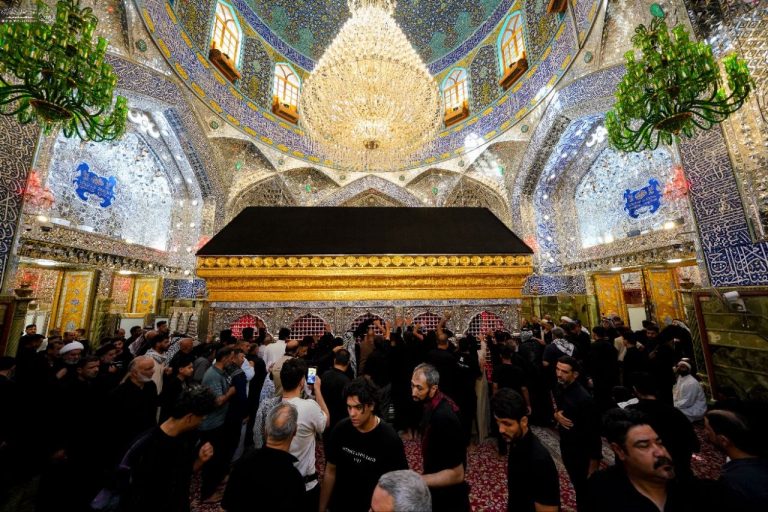 تصاویر زیارت یکشنبه حرم امیرالمؤمنین