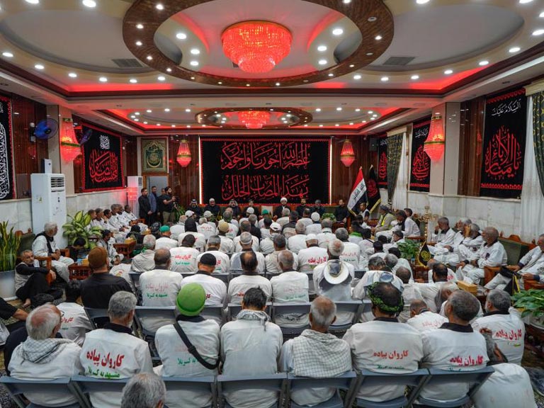میزبانی آستان مقدس علوی از موکب «انصار الحسین (علیه‌السلام)» از شهر مقدس مشهد