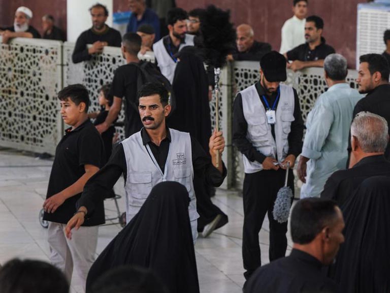 خدمت‌رسانی ۲هزار و ۵۰۰ خادم افتخاری آستان مقدس علوی در ایام پایانی ماه صفر