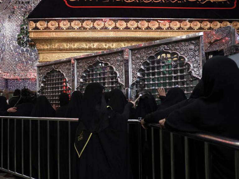 برنامۀ خدماتی آستان مقدس علوی برای بانوان زائر در سالروز شهادت پیامبر رحمت