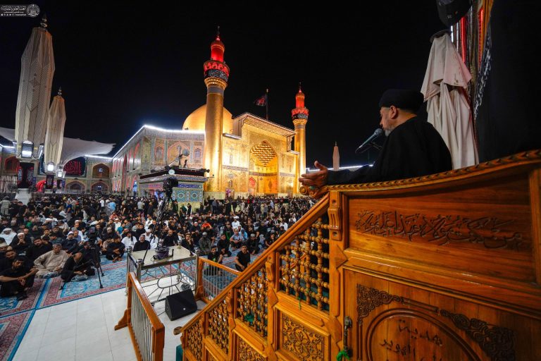 مراسم عزاداری حسینی در حرم