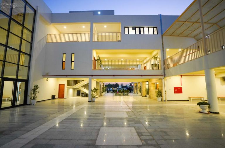 مدارس آستان