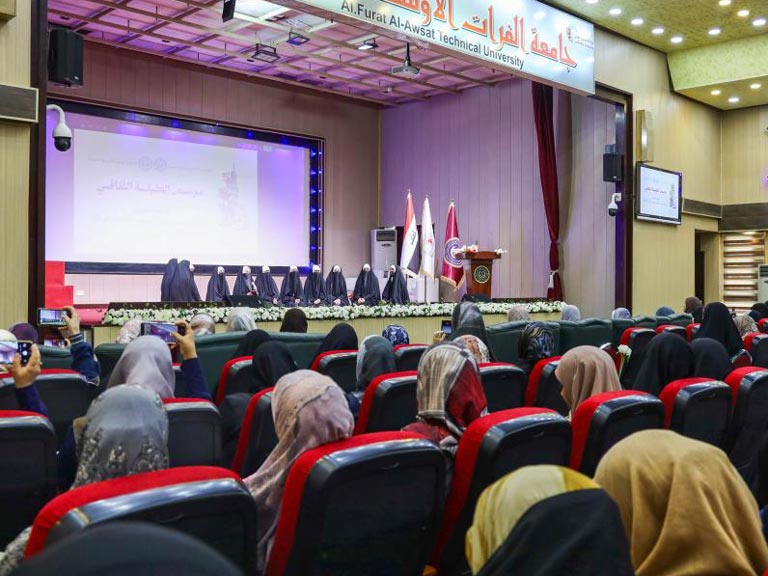 دومین ویژه برنامۀ عقیله در آستان مقدس علوی