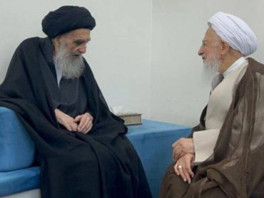 حضرت آیت الله سیستانی در دیدار با آیت الله جوادی آملی: «حوزه علمیه قم و نجف در نگاه ما یکسان است.»