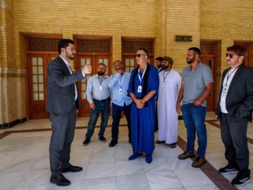 بازدید شاعران جشنوارۀ رسول اعظم از آستان