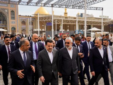بازدید نخست ‌وزیر عراق از طرح‌های آستان مقدس علوی