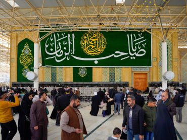 آذین‌بندی حرم مطهر علوی به مناسبت نیمۀ شعبان