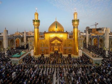 اقامه نماز عید سعید فطر در حرم مولای متقیان