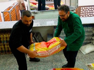 خدمت‌رسانی به زائران حرم کریمۀ اهل‌بیت