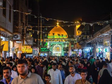 نجف مملو از عاشقان علوی در شب عیدالله‌الاکبر