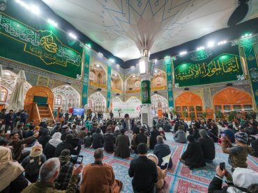 جشن و سرور زائران علوی در شب میلاد مادر