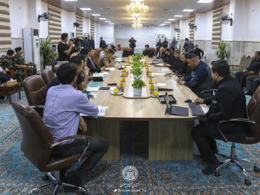 نشست مشترک آستان مقدس علوی با استانداری نجف برای خدمت‌رسانی به زائران اربعین