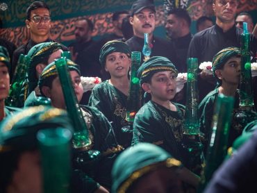 عزاداری نوجوانان شهر نجف‌اشرف