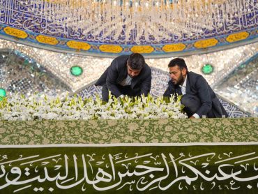 گلباران ضریح مطهر علوی برای ولادت امام رئوف