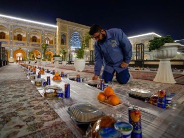 خوان با کرامت مولای متقیان در شب میلاد پیامبر