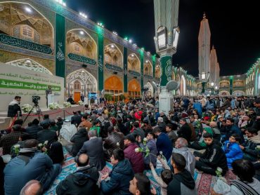 برگزاری جشن مردمی شب میلاد امیرالمؤمنین علیه‌السلام در صحن و سرای مطهر علوی